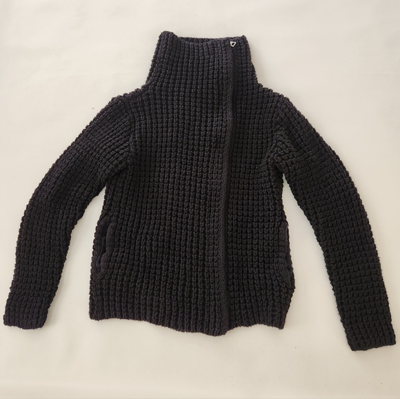 Gap Moto Crochet Sweater Jacket - Picture 5 of 11